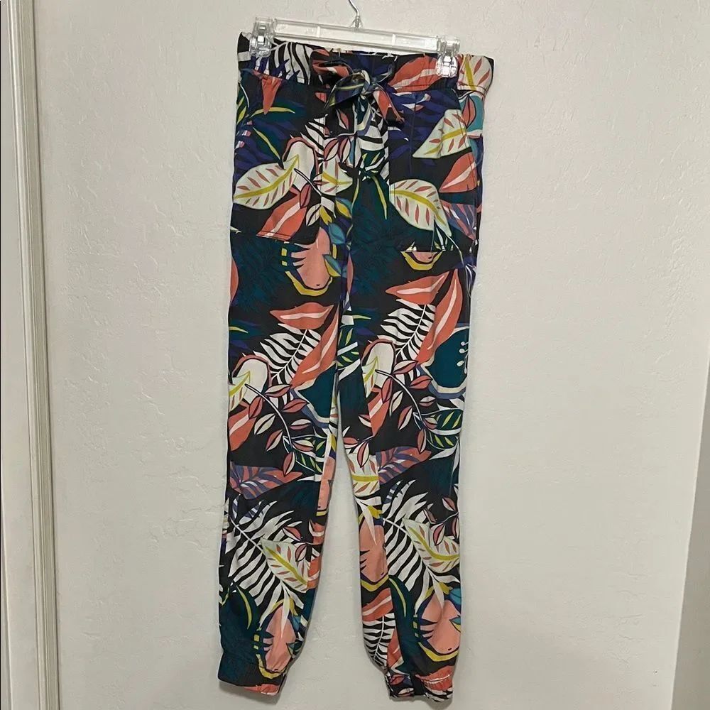 C&C 100% Lyocell Tropical Print Elastic Waist Jogger Pants Modern Boho Resort
